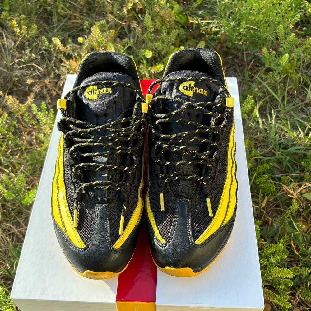 Nike Airmax shoes